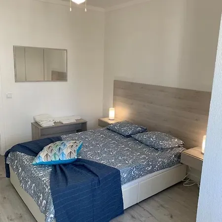 Casa Moura 3 *